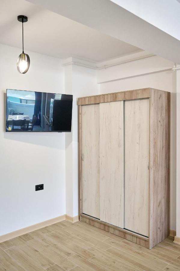 Retro Apartment In Infinity Beach Resort ママイア エクステリア 写真